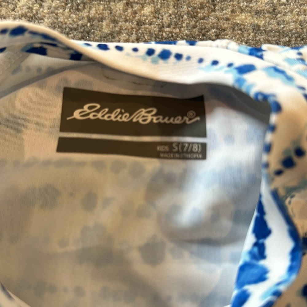 EDDIE BAUER 4 PIECE SET REVERSIBLE KIDS SIZE S 7/8 NWOT - Picture 7 of 13
